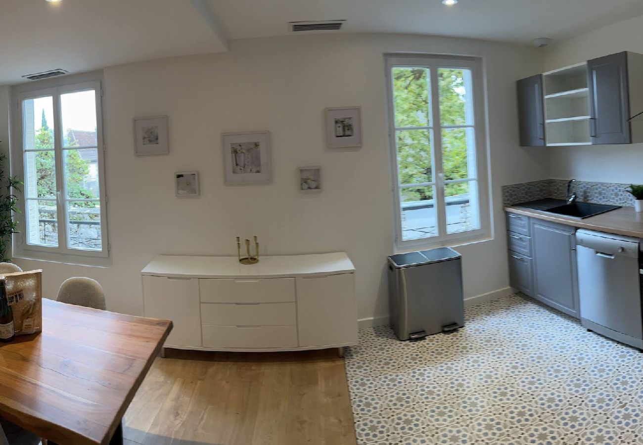 Maison mitoyenne à Gramat - St Hélène maison de ville