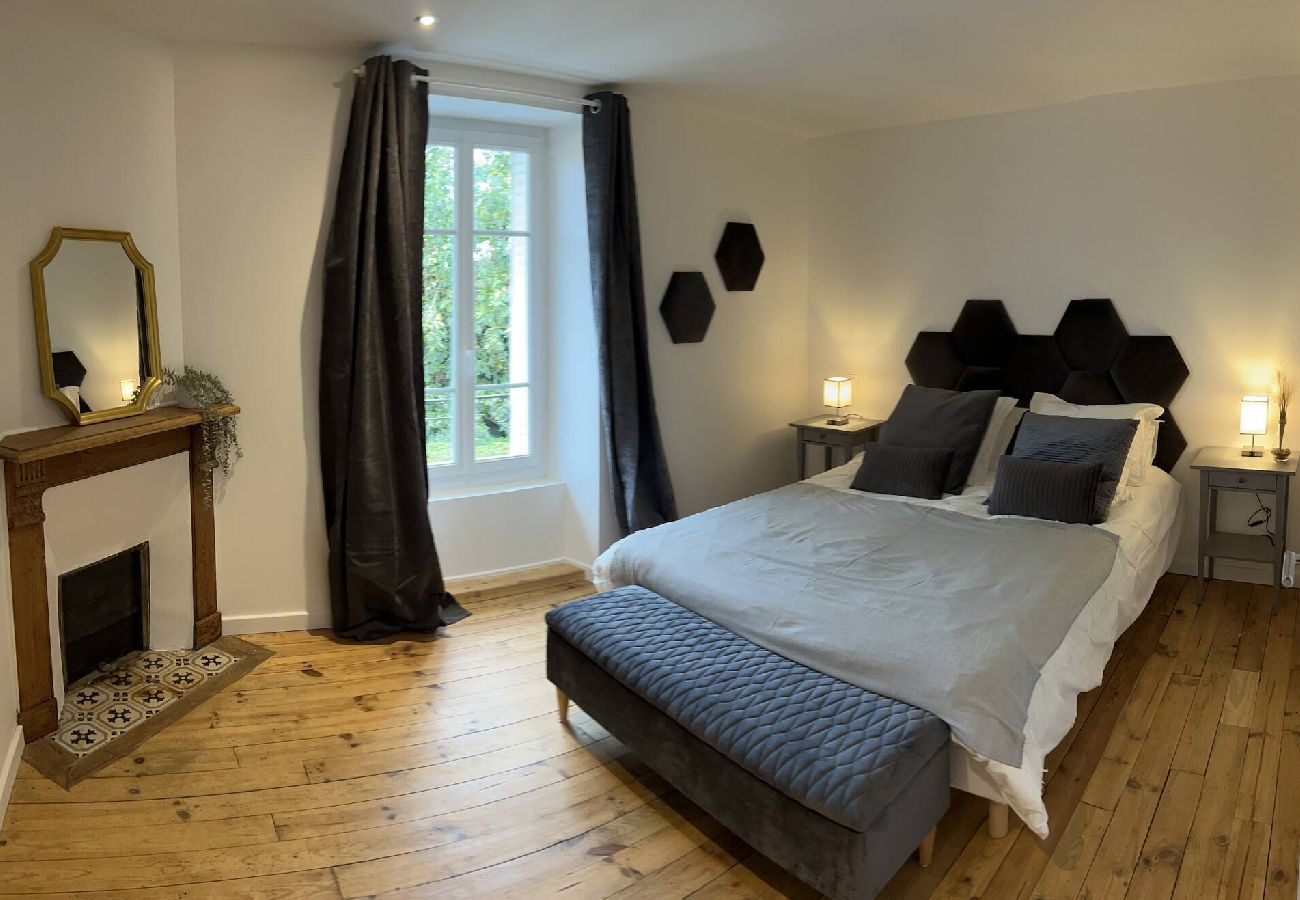 Maison mitoyenne à Gramat - St Hélène maison de ville