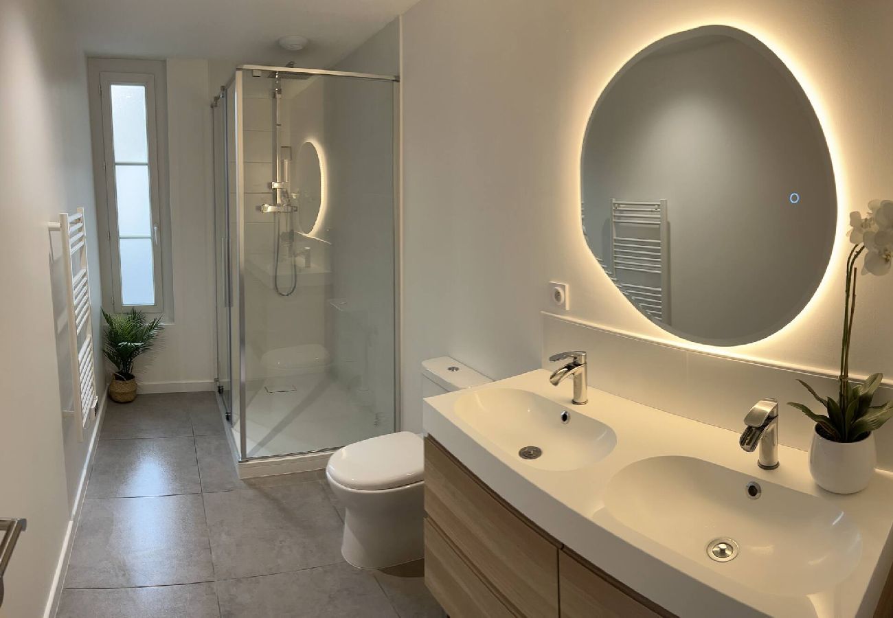 Maison mitoyenne à Gramat - St Hélène maison de ville