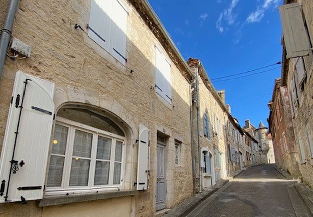 Maison mitoyenne à Gramat - Jolie maison de ville à Gramat