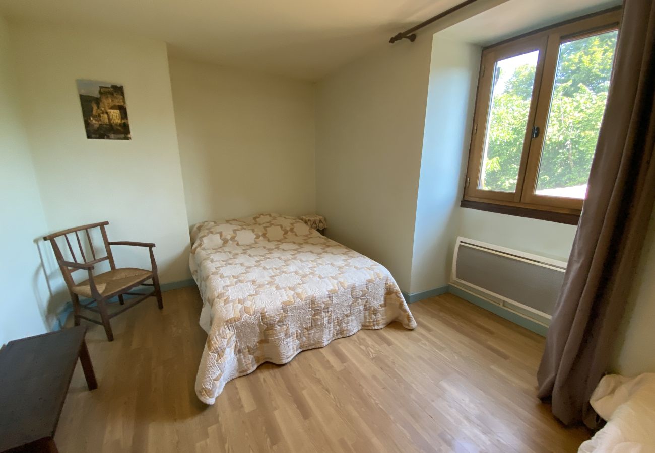 Maison à Miers - Grande maison de famille à Miers