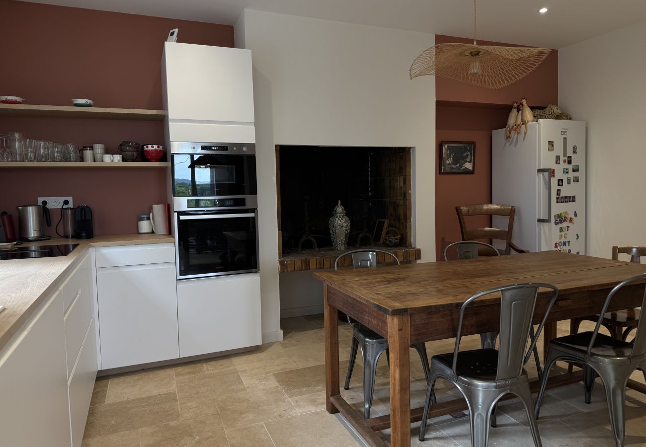 Maison à Creysse - Belle résidence de vacances à Creysse