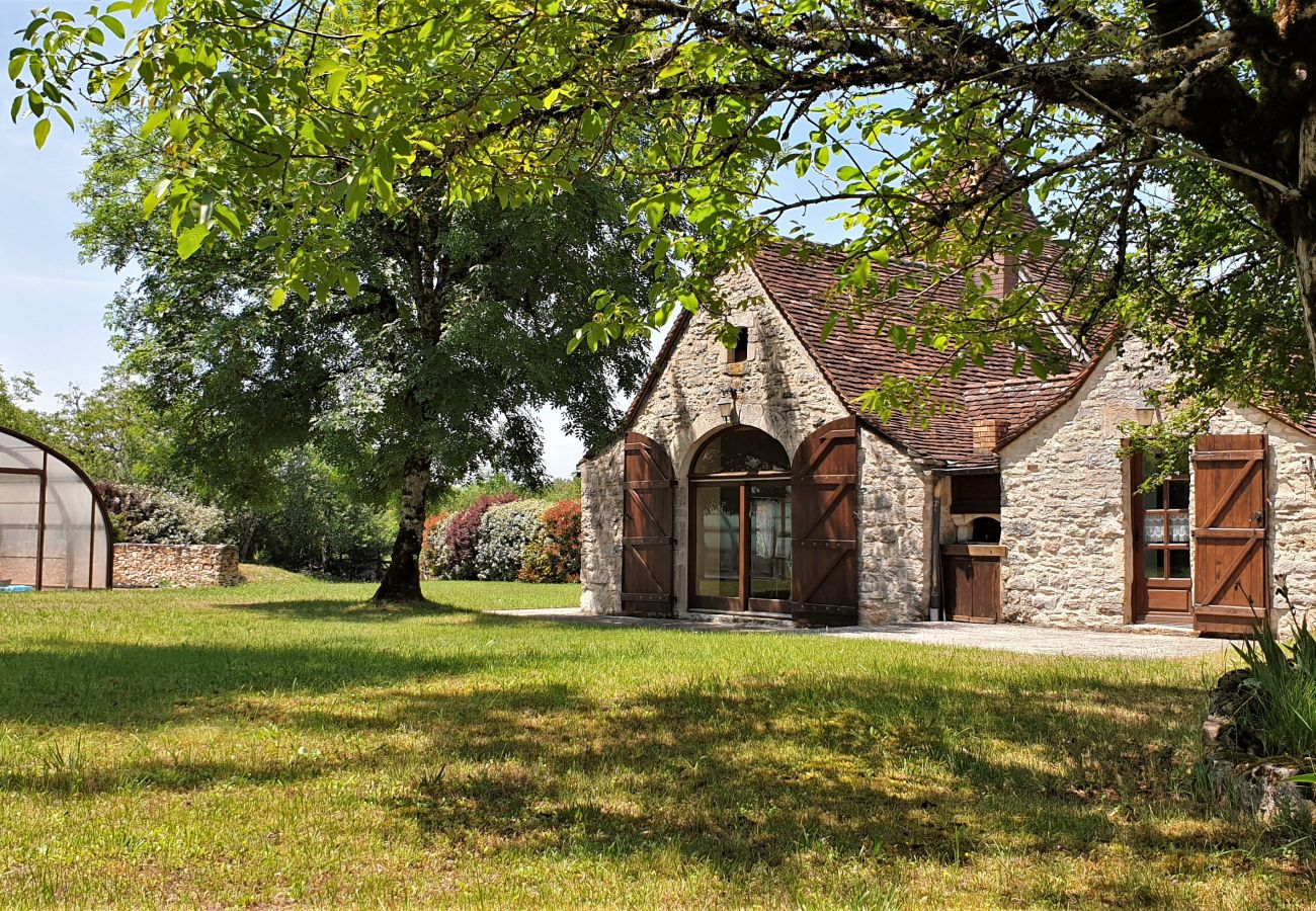 Maison à Flaujac-Gare - jolie maison de vacances avec piscine